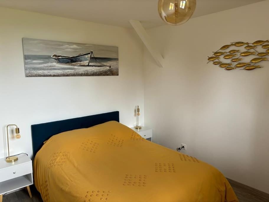 Appartement II style industriel Apartment in Normandy