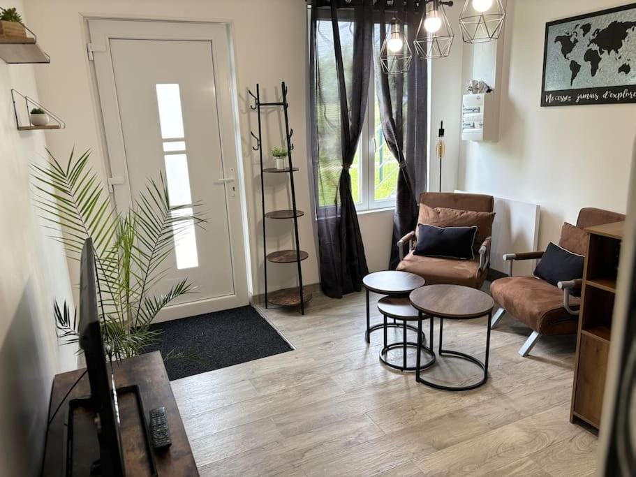 Appartement II style industriel Apartment in Normandy