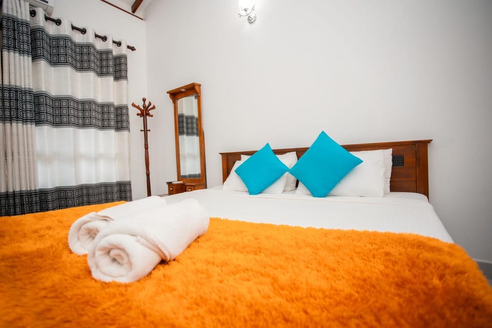 Hanthana Heights Hotel in Kandy