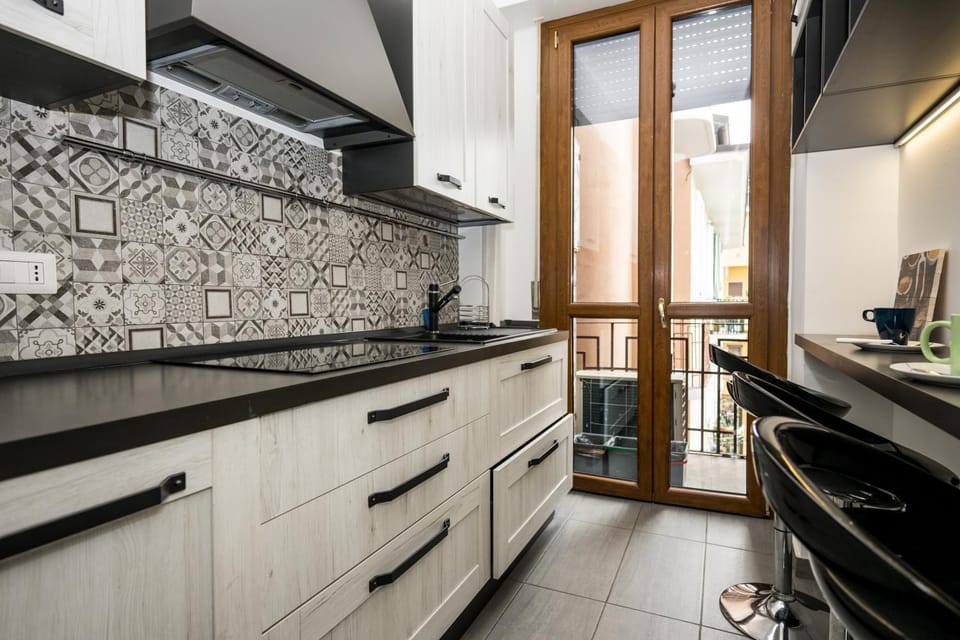 Airguest Central Station Apartment in Milan