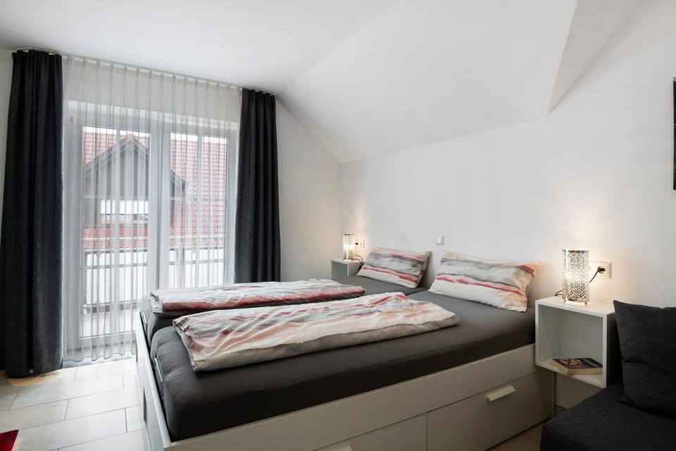 Property building, Living room, Bedroom
