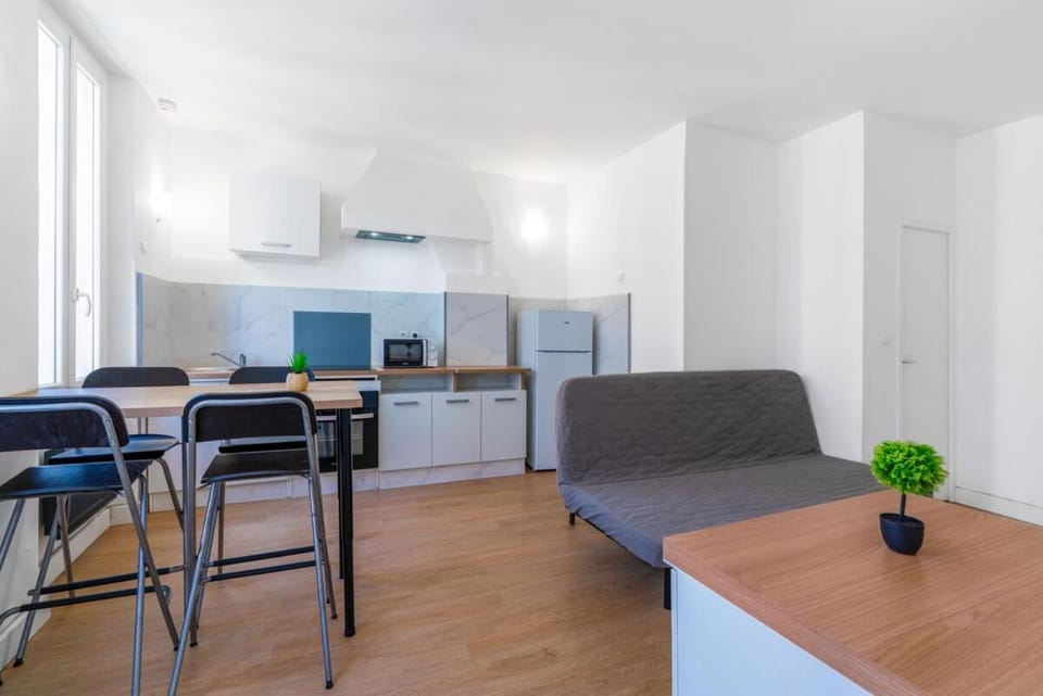 Joli appartement 2 pièces proche gare St Charles Apartment in Marseille