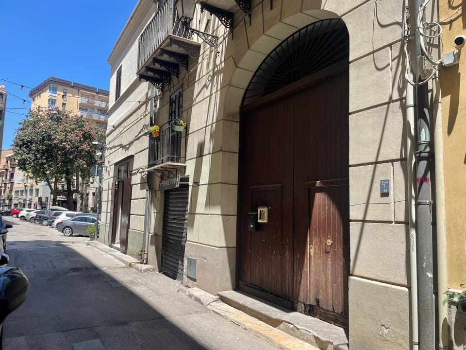 Property building, Street view