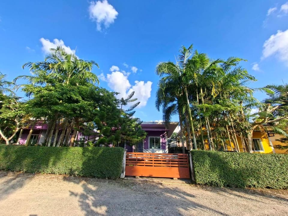 Little Purple House- AoNang House in Krabi Changwat