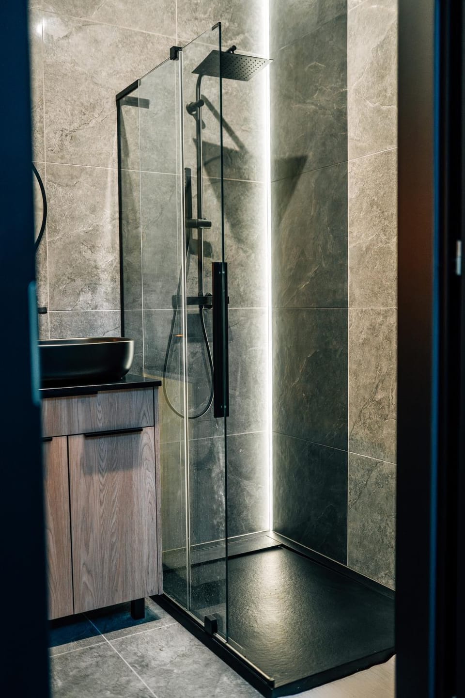 Shower, Bathroom
