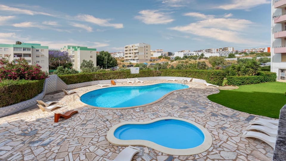 Garden, Swimming pool, sunbed