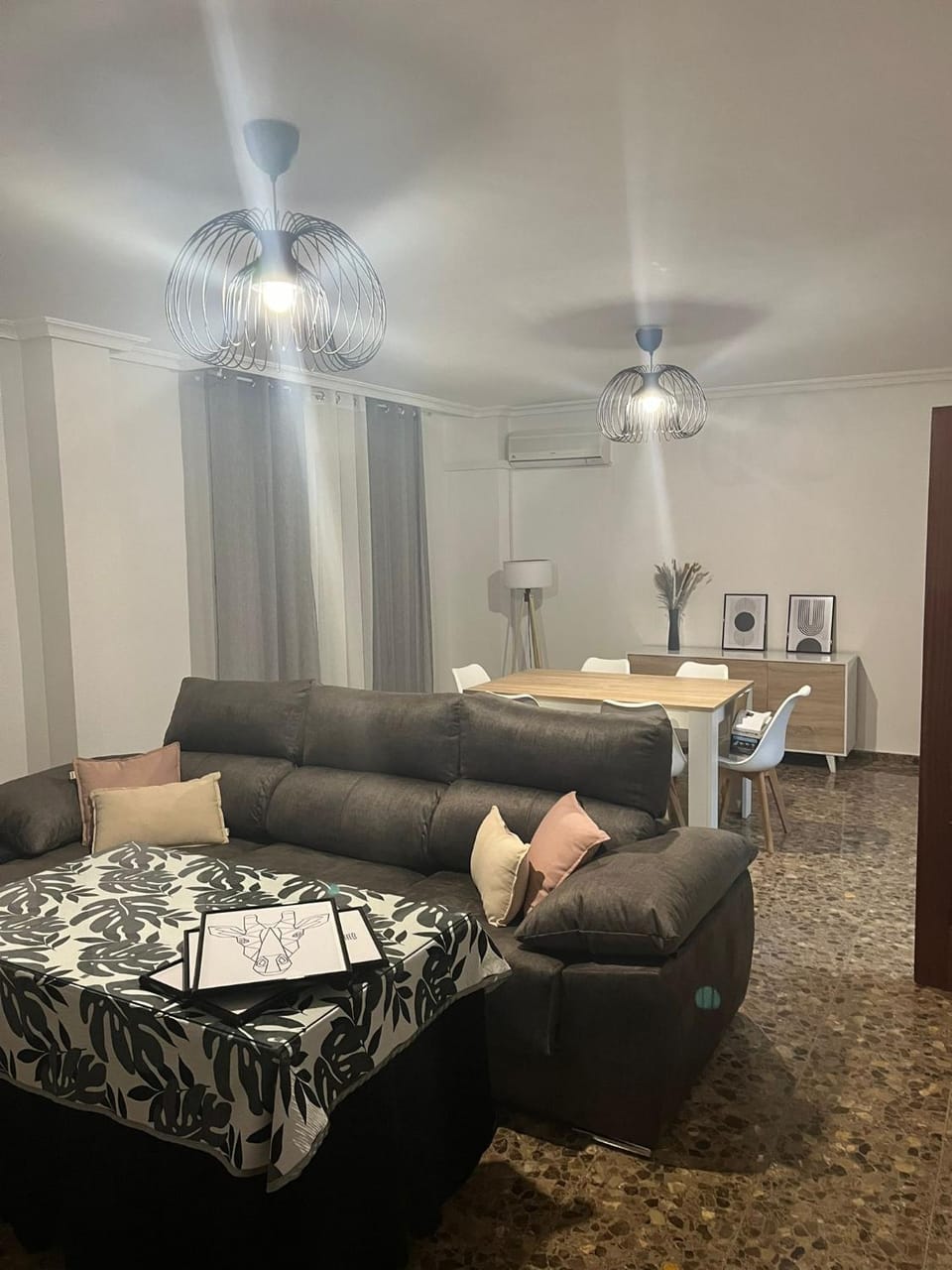 Photo of the whole room