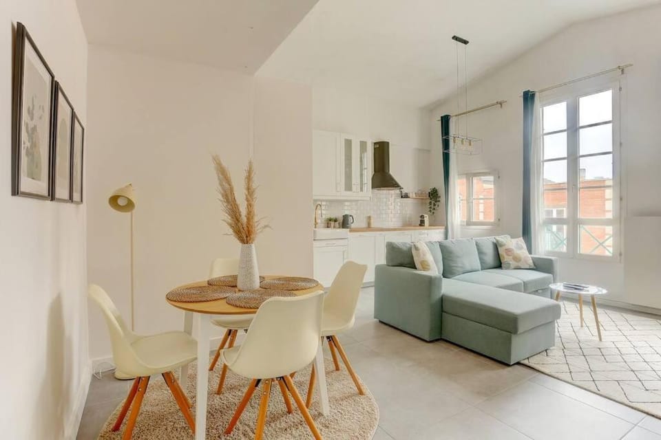 Le Nid Douillet Apartment in Montigny-le-Bretonneux