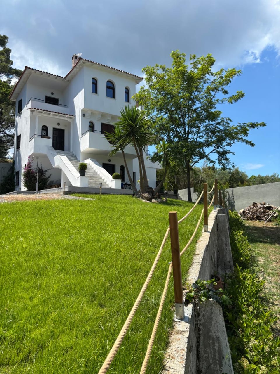 Property building, Garden, Garden, Garden view, Garden view