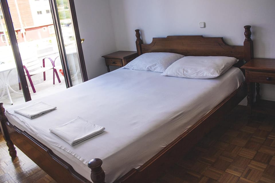 Day, Photo of the whole room