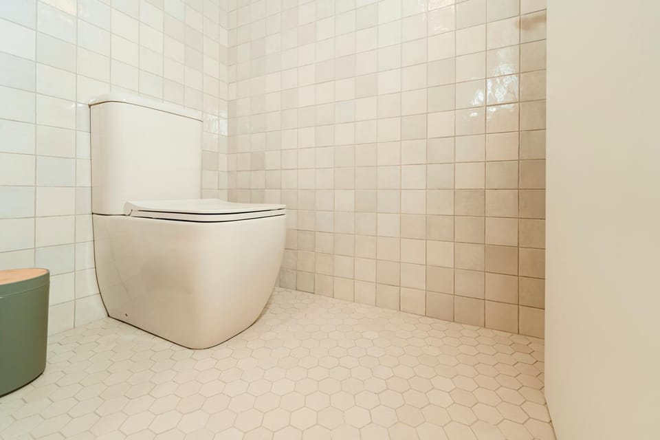 Toilet, Bathroom