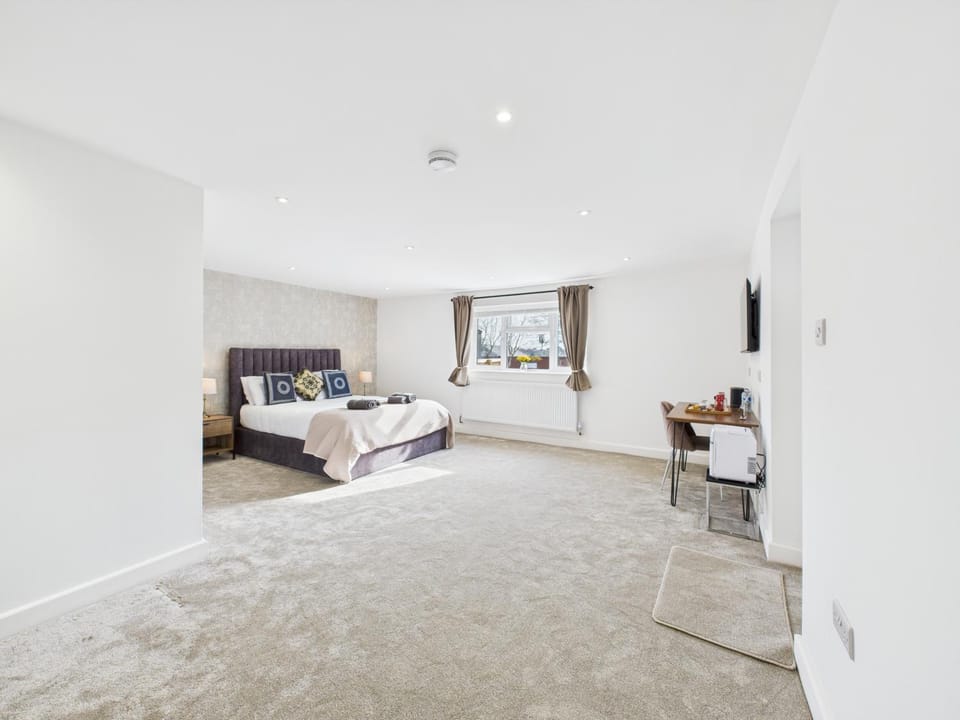 Jays modern guest house Bed and Breakfast in Metropolitan Borough of Solihull