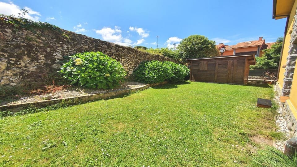 VUT : "MAR A POO" Apartment in Cantabria