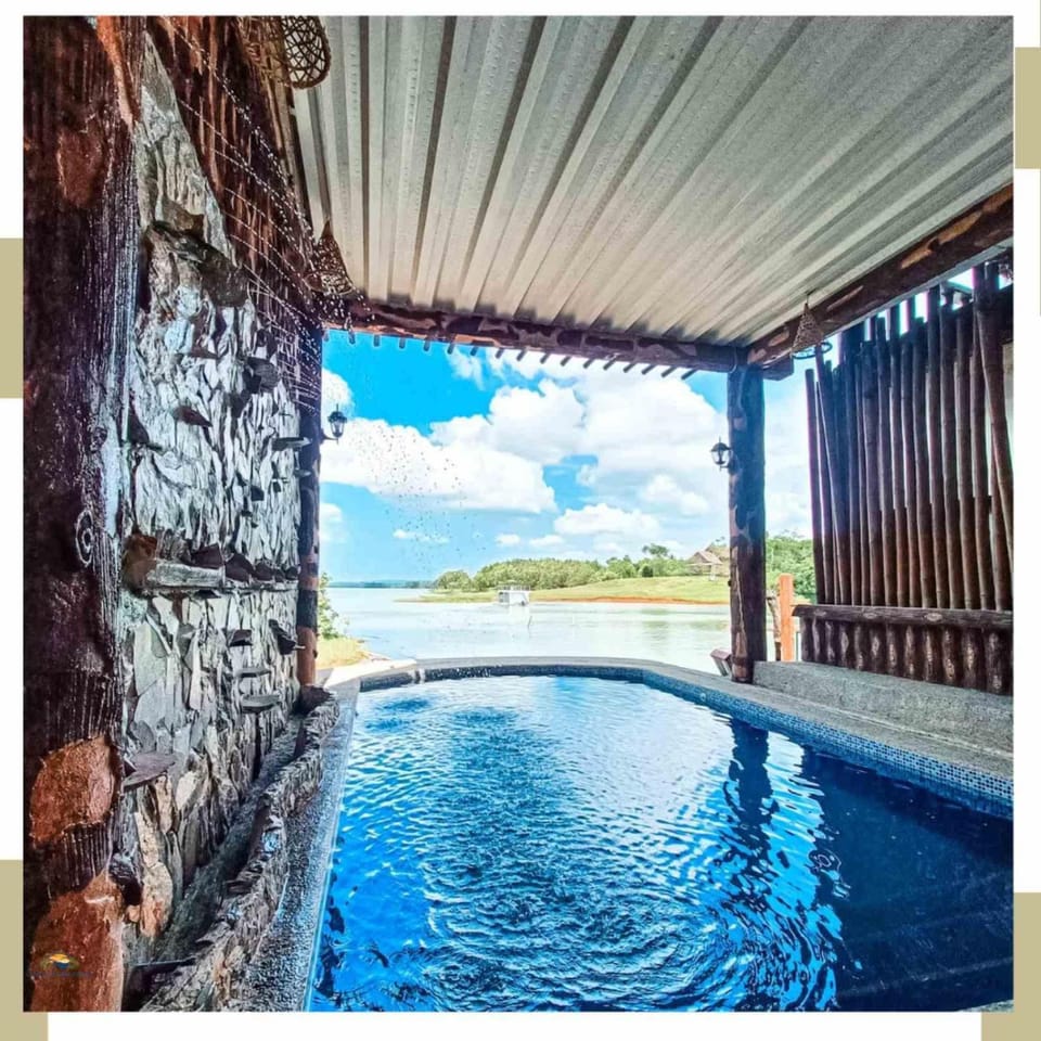 Camote's Lake Retreat Hostel in Calabarzon