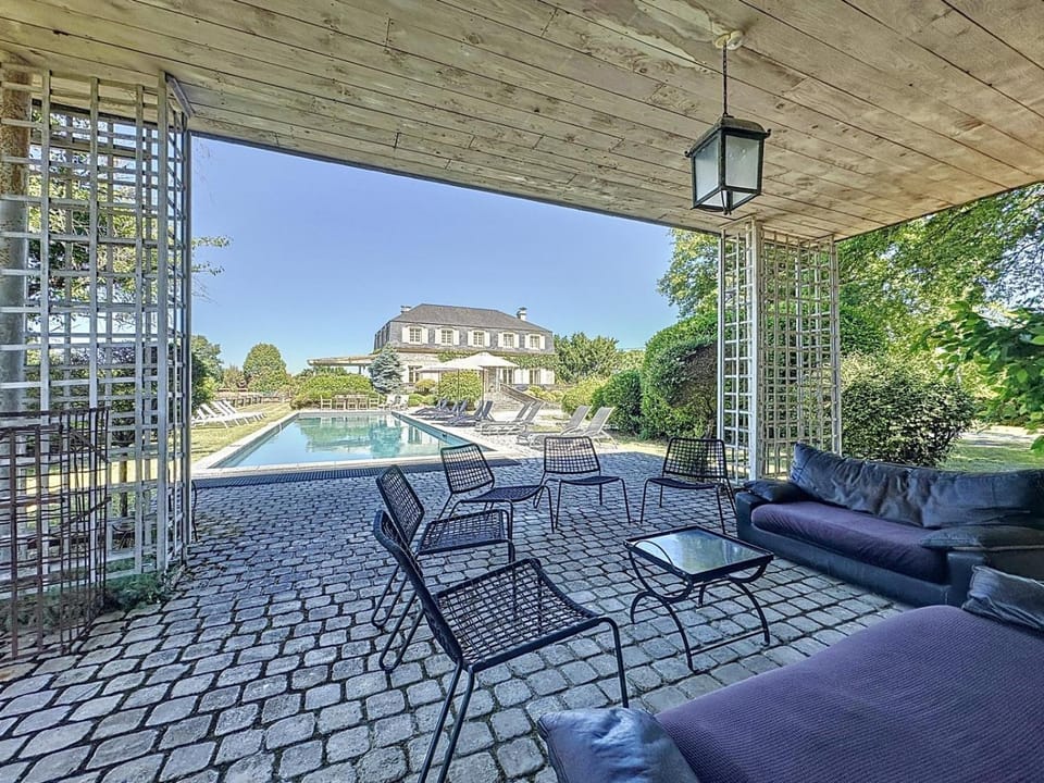 Maison de Maitre en Campagne Proximité Montagne et Mer Pau Villa in Nouvelle-Aquitaine