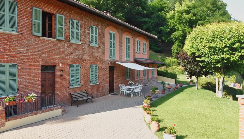 Property building, Patio, Natural landscape, Garden