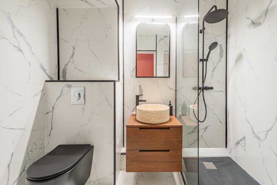 Shower, Toilet, Bathroom