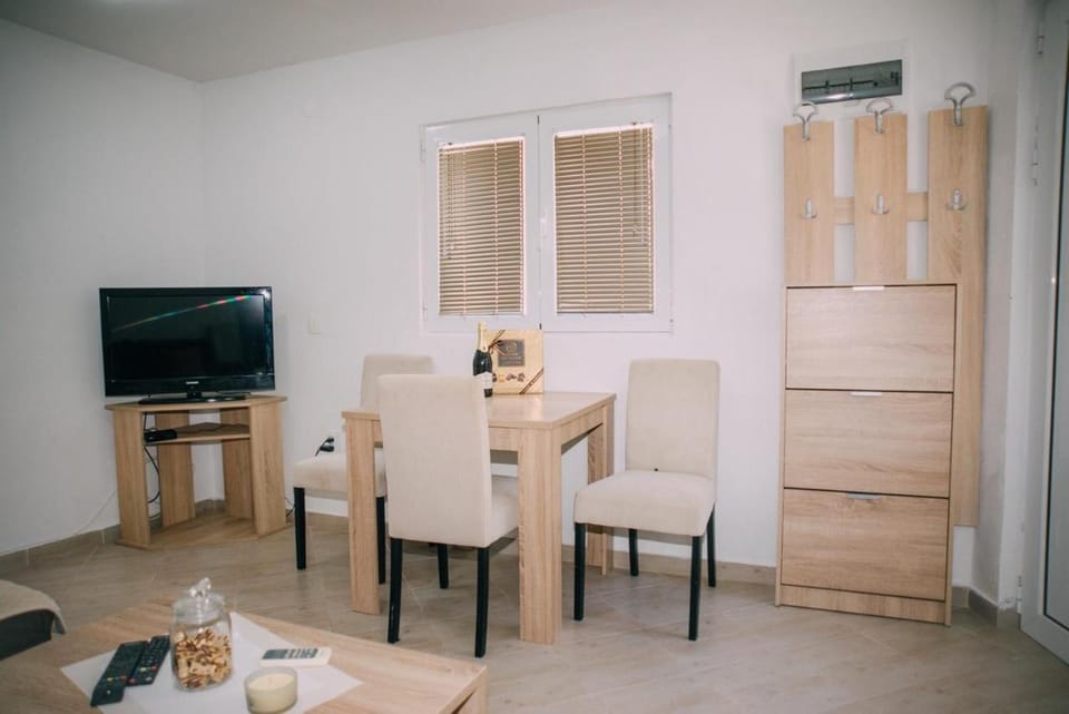 Lovely apartment Moki near the center Apartment in Kotor Municipality