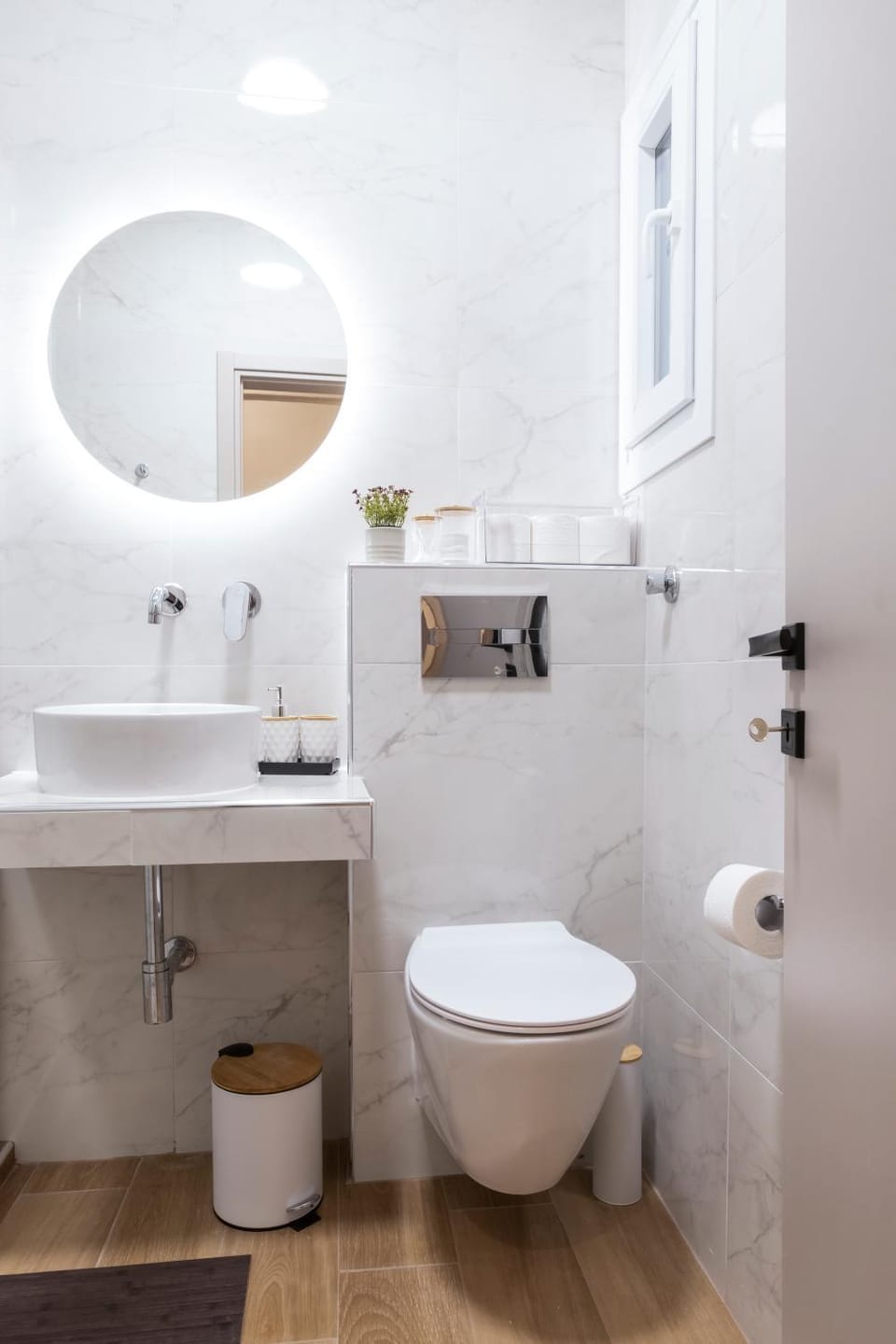 Toilet, Bathroom