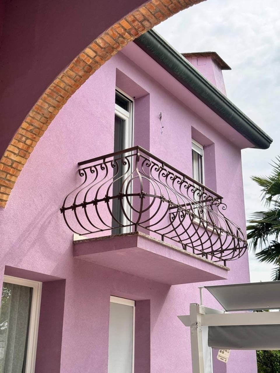 Property building, Balcony/Terrace