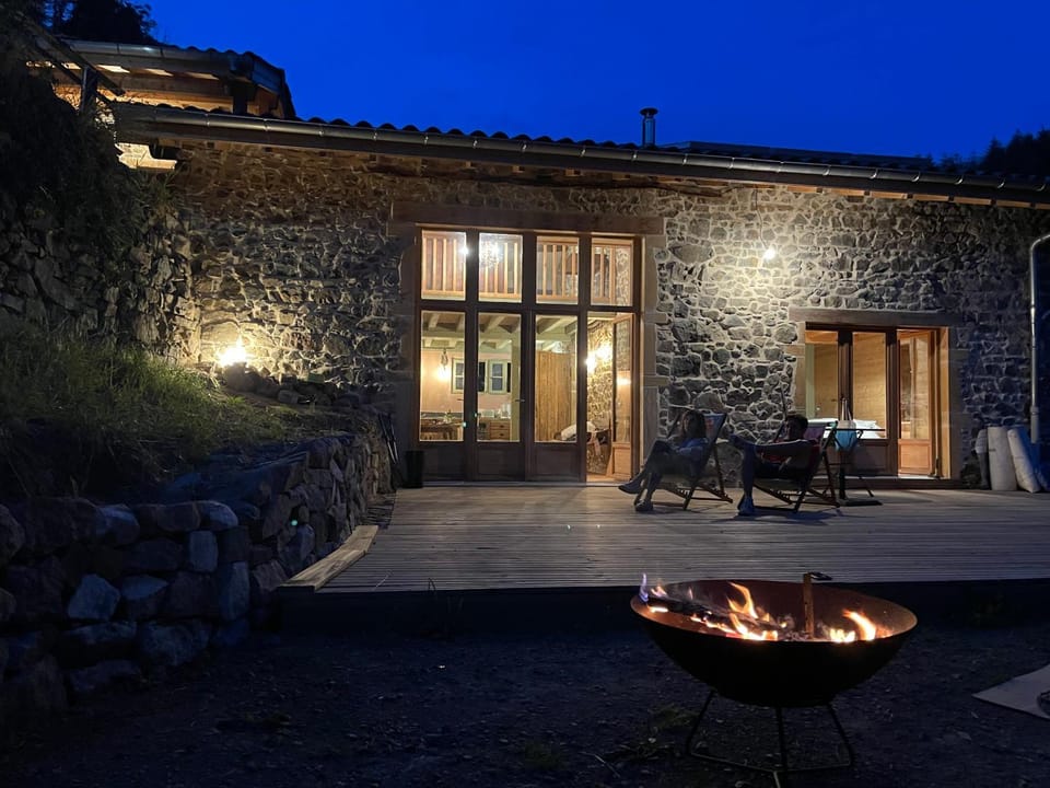 Patio, BBQ facilities, Balcony/Terrace