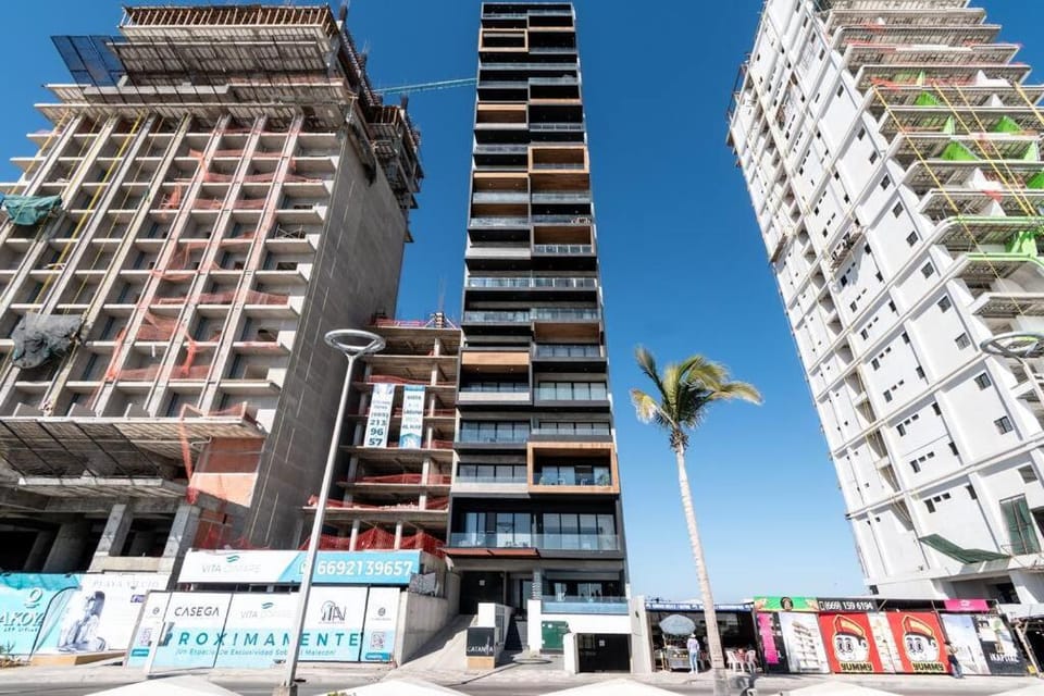 Depa en Malecon con Vista al Mar Apartment in Mazatlan