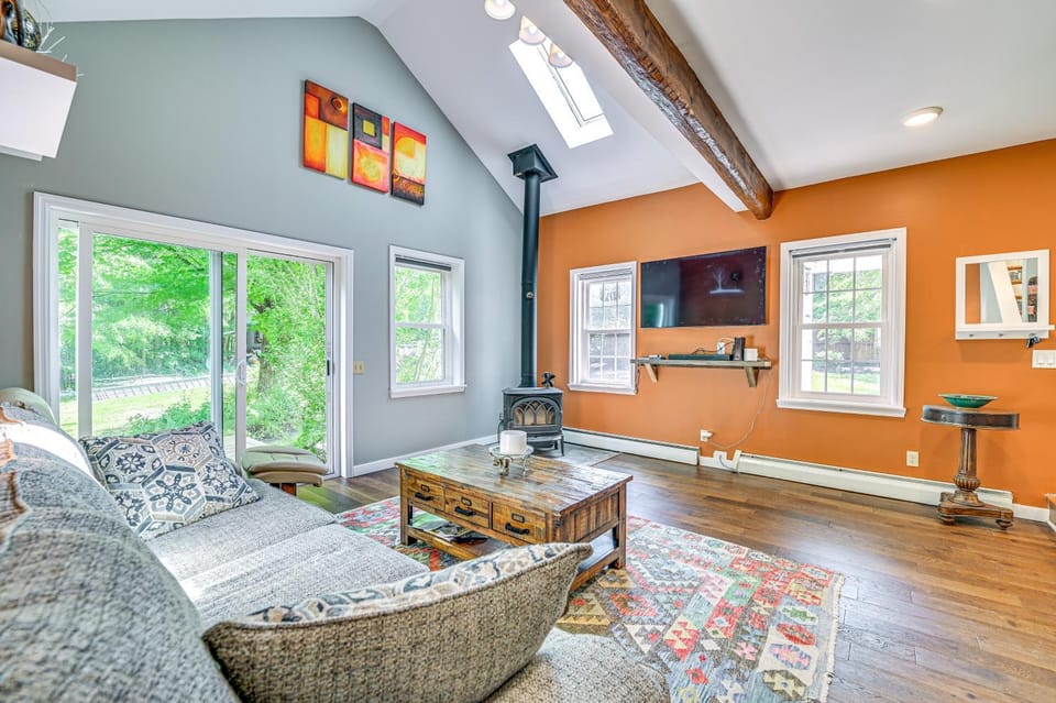 Charming Ballston Spa Home w/ Sauna & Private Pool House in Ballston Spa