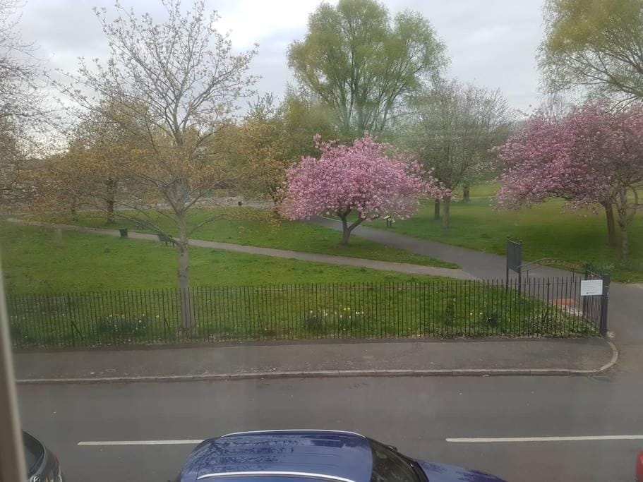 A Lovely and comfortable Home Vacation rental in Manchester