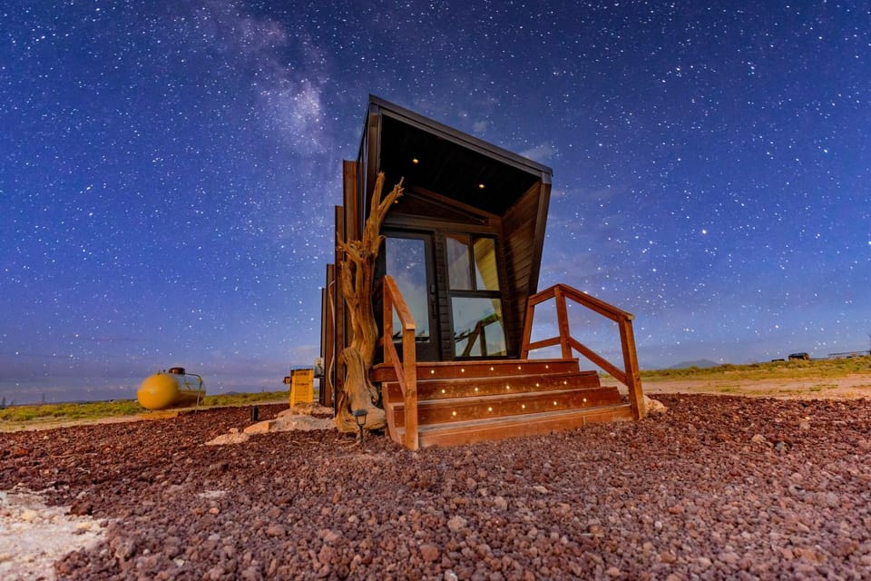 Grand Canyon Stargazing Off-Grid Tiny Home Villa in Arizona