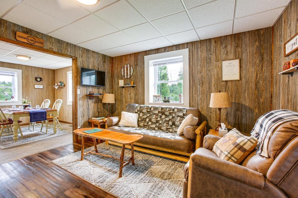 Charming Stone Cottage in Marion w/ Fire Pit! House in Michigan
