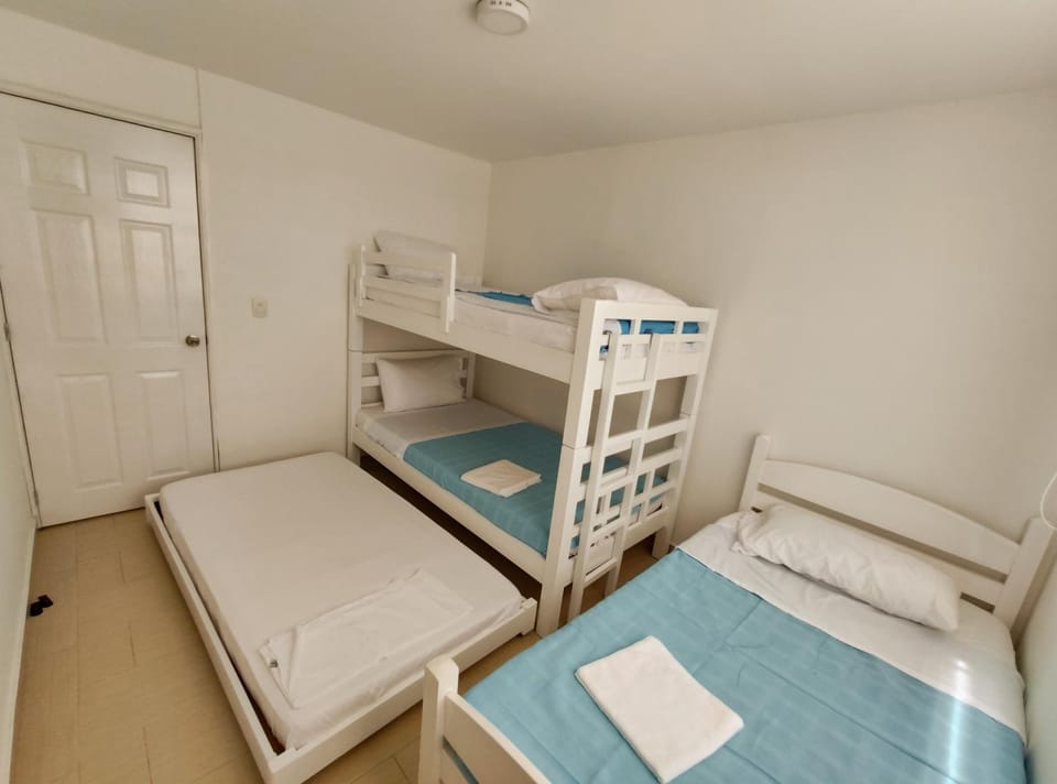 Bed, Photo of the whole room, Bedroom, bunk bed