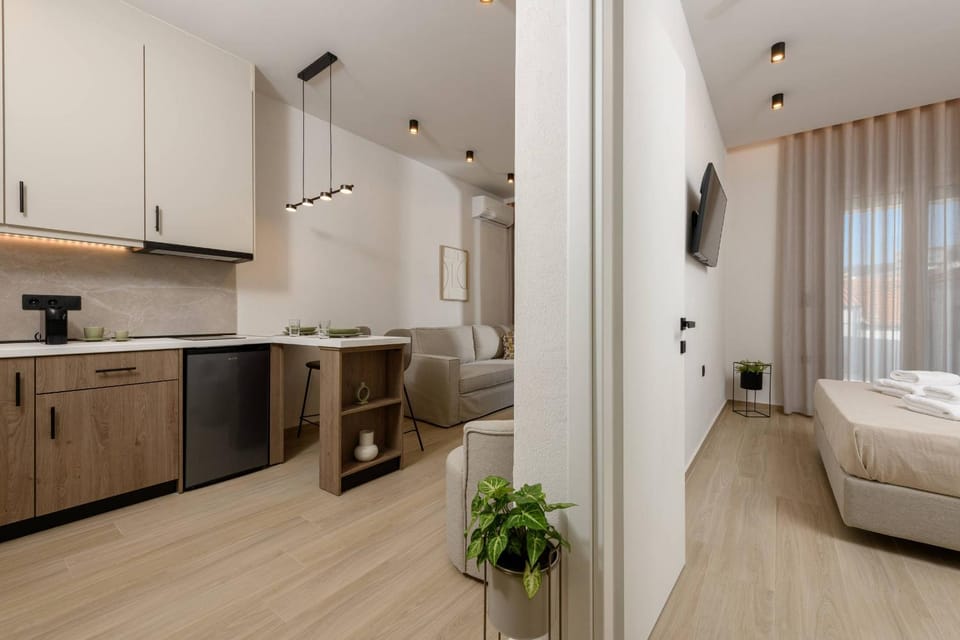 Kitchen or kitchenette, Living room, Photo of the whole room, Bedroom