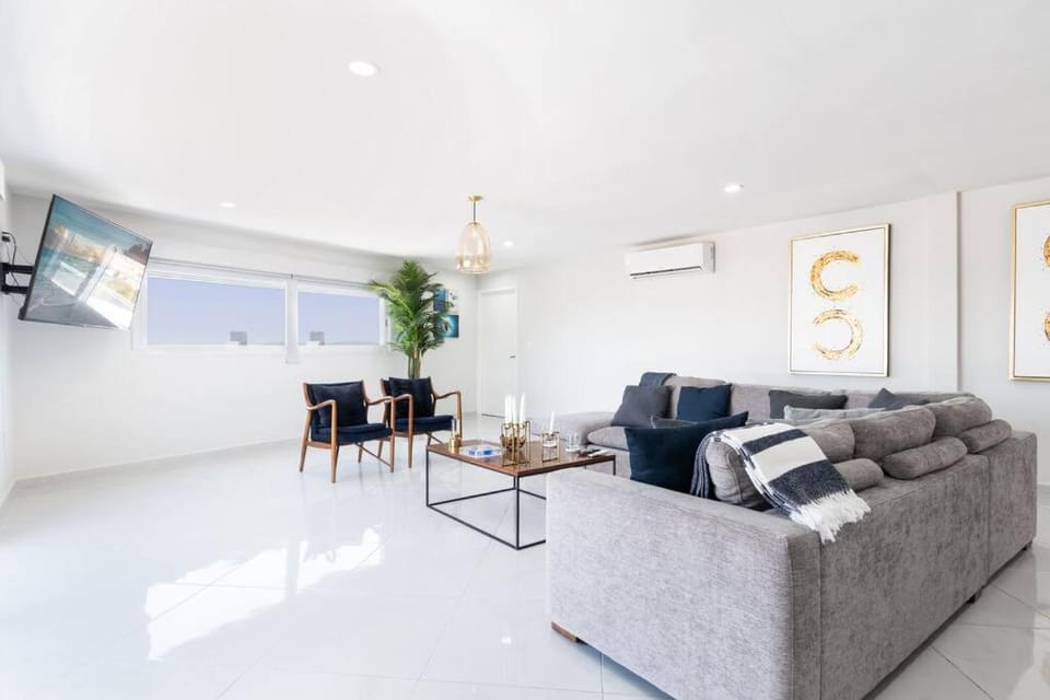Preciosa Penthouse Con Vista Panoramica House in Mazatlan