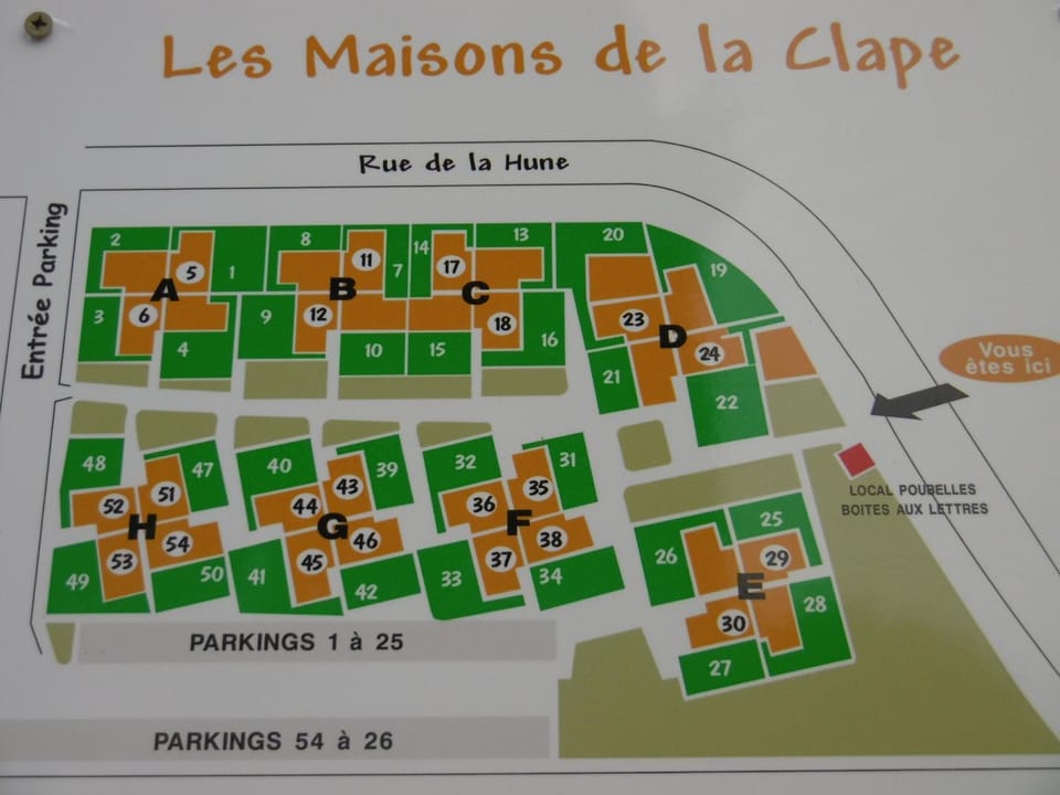 Charmant T3 climatisé avec terrasse, proche plage & parking privé - 4/6 pers, Gruissan - FR-1-796-7 Apartment in Gruissan