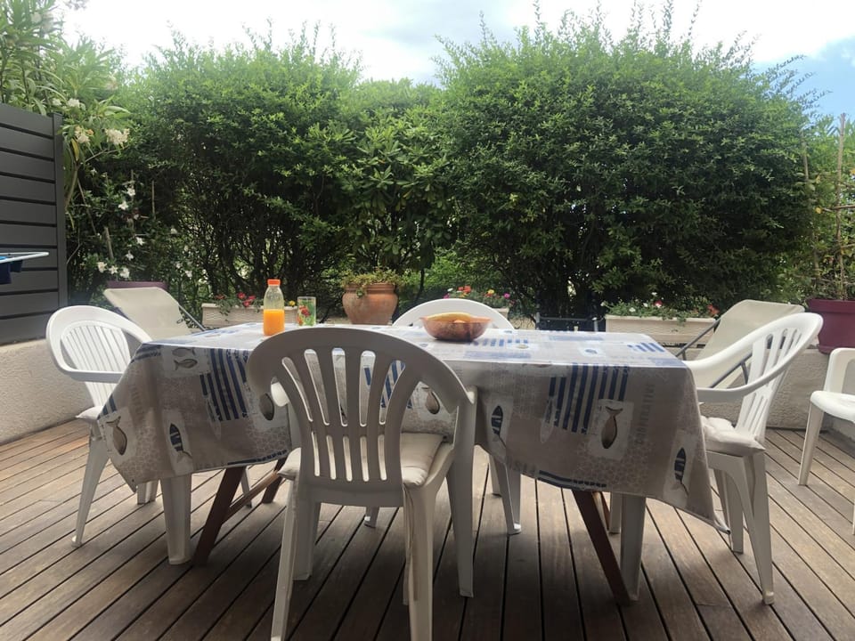 Saint Cyprien - T2 RDC 4P avec piscine, proche plage et port, parking privé, animaux admis - FR-1-793-7 Apartment in Saint-Cyprien