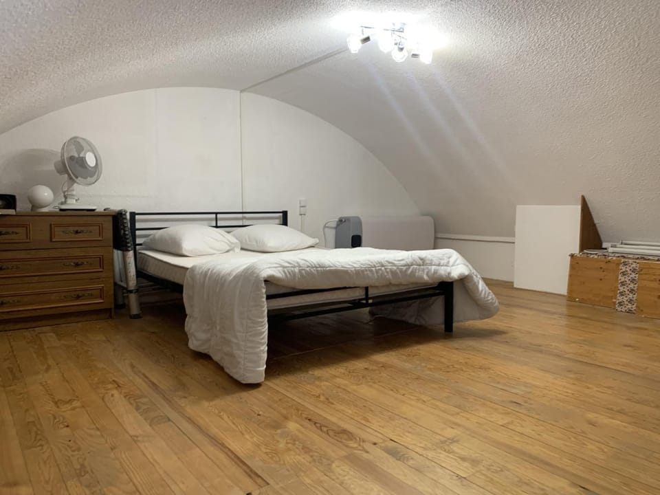 Gruissan - T2 Mezzanine Climatisé Proche Plage - 5/6 Pers - Parking Privé - Tout Équipé - FR-1-796-23 Apartment in Gruissan