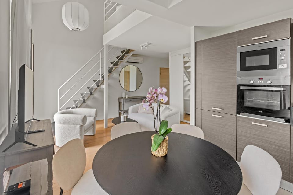 Living room, Dining area, kitchen