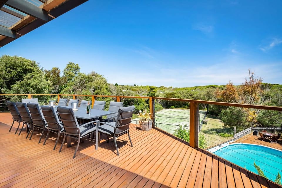 Patio, Day, Natural landscape, View (from property/room), Balcony/Terrace, Dining area, Tennis court, Pool view, Swimming pool