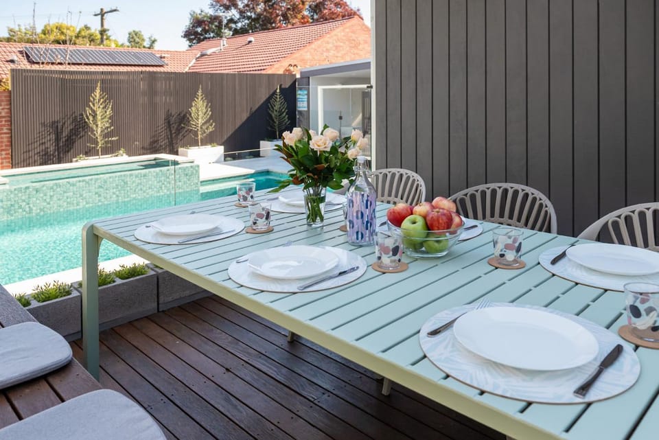 Patio, Hot Tub, Seating area, Dining area, Pool view, Swimming pool