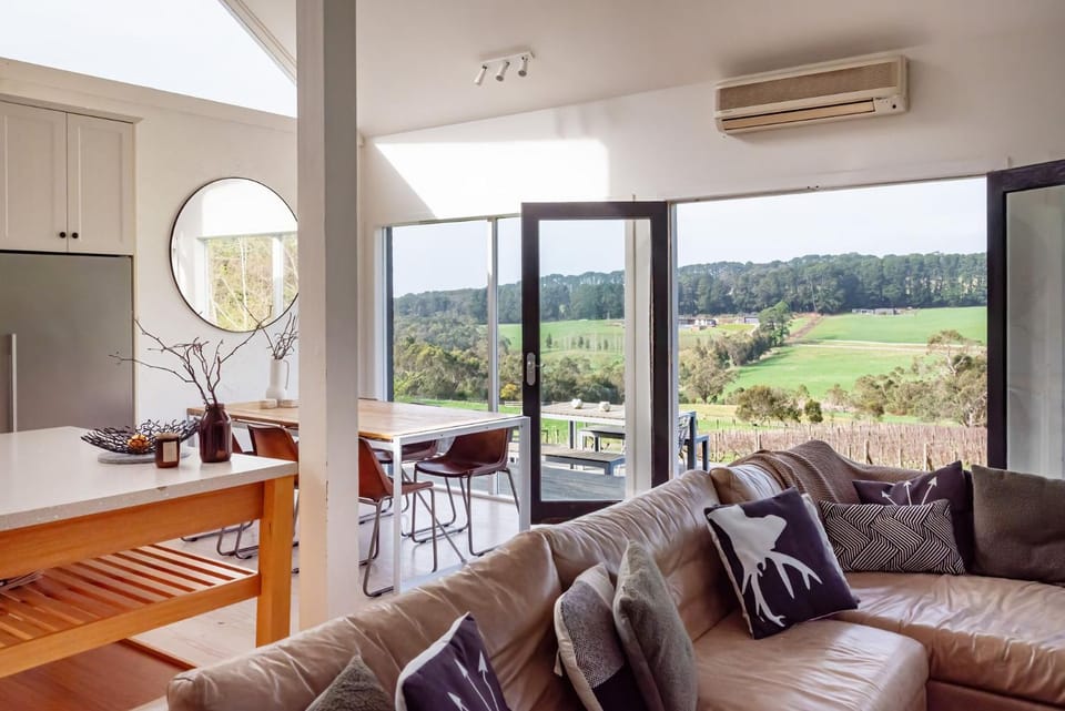 View (from property/room), Living room, Seating area, Dining area