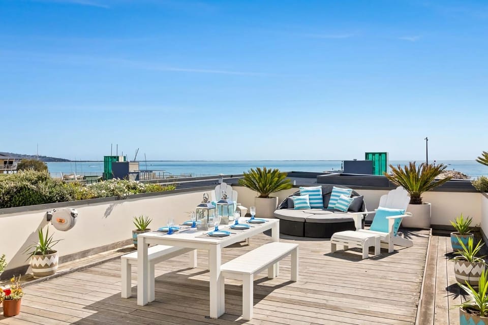 Patio, Day, View (from property/room), Balcony/Terrace, Balcony/Terrace, Seating area, Dining area, Sea view