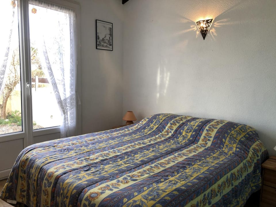 Charmante Villa T3 - 5 Pers - Proche Plage et Port - Saint Cyprien - FR-1-793-30 Villa in Saint-Cyprien