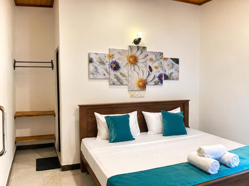 Ceylon Beach haven Uppuveli Hotel in Sri Lanka