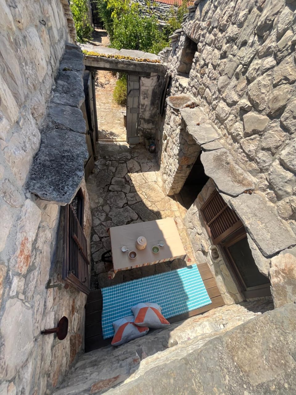 Inner courtyard view