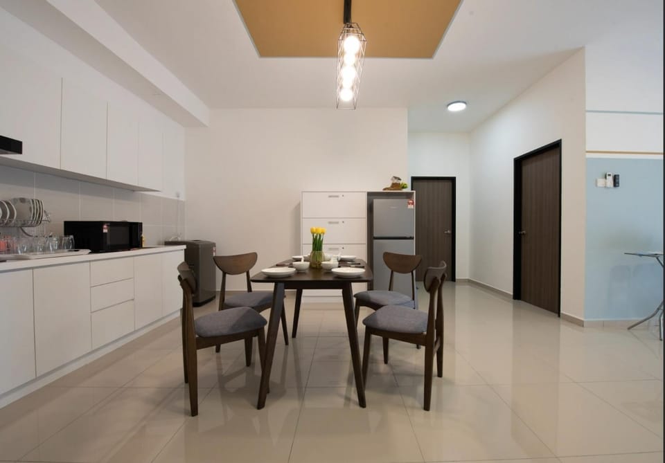 Melacca 3 Bedroom Family Suite-5min to Jonker#14pax Apartment in Malacca