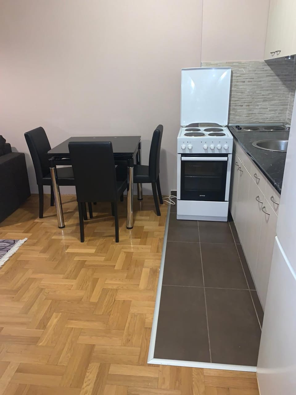 Apartman Grbavica021 Apartment in Novi Sad