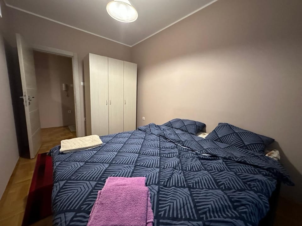 Apartman Grbavica021 Apartment in Novi Sad
