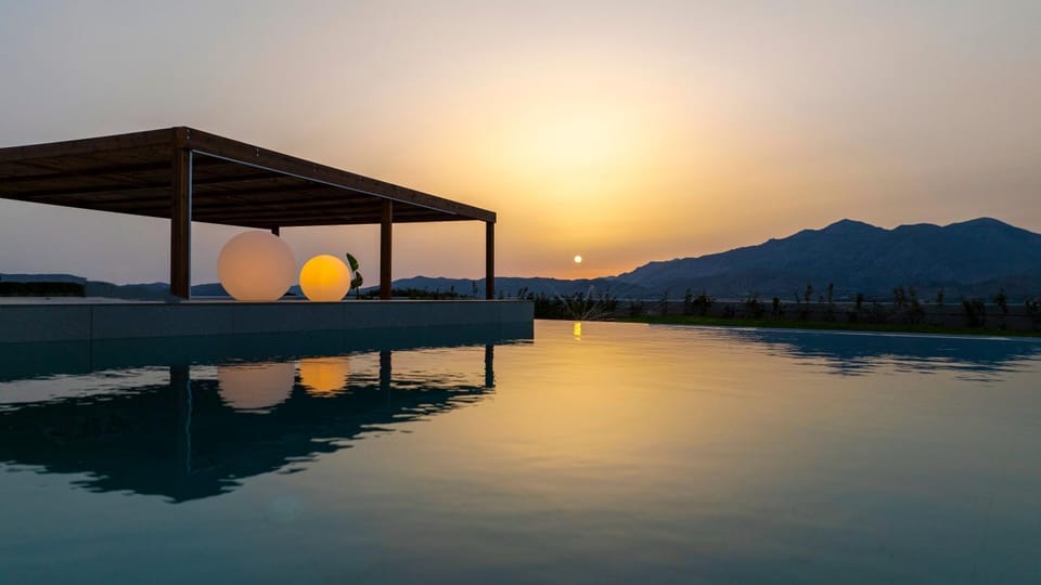 Mountain view, Pool view, Swimming pool, Sunset