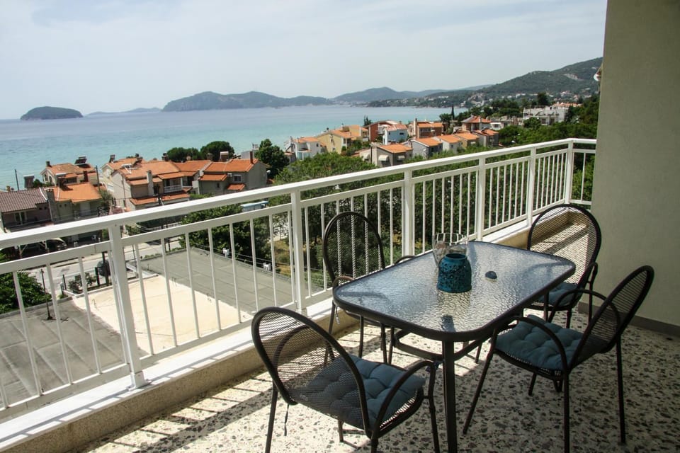 Antony's by the sea apartment Apartment in Kavala, Greece
