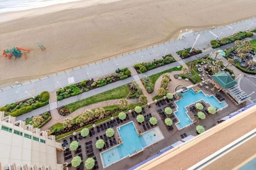 Hilton Ocean Beach Club Resort, Virginia Beach, VA - 2BR Suite Hotel in Virginia Beach